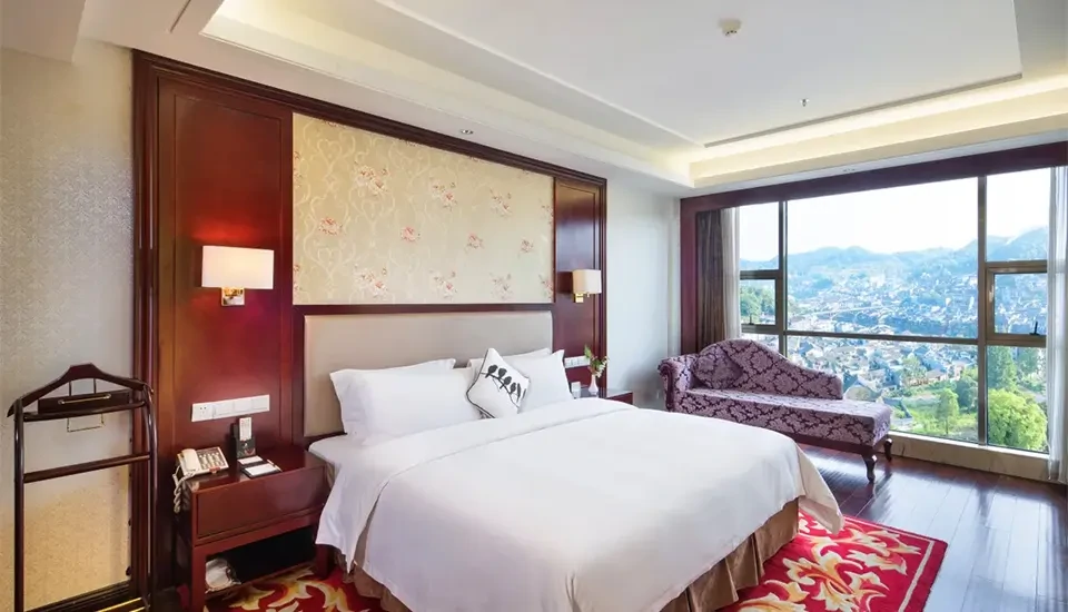 هتل فونیکس گرند